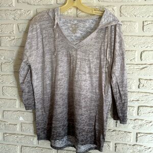 Sonoma gray ombre 3/4 sleeve shirt size medium women’s hooded cotton blend